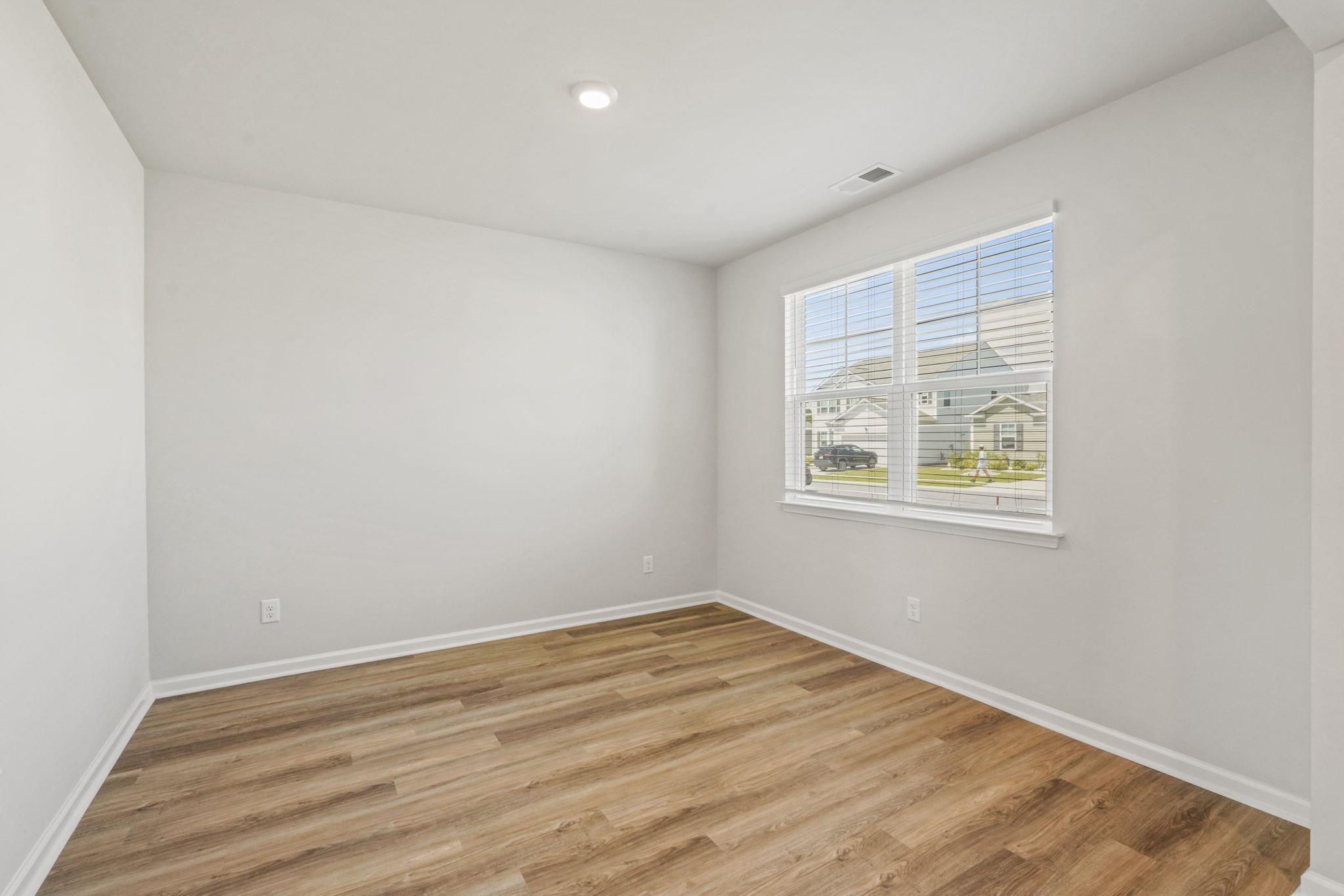 4th image of 219 Londonshire Dr, Myrtle Beach, SC 29579 | MLS# 2621240