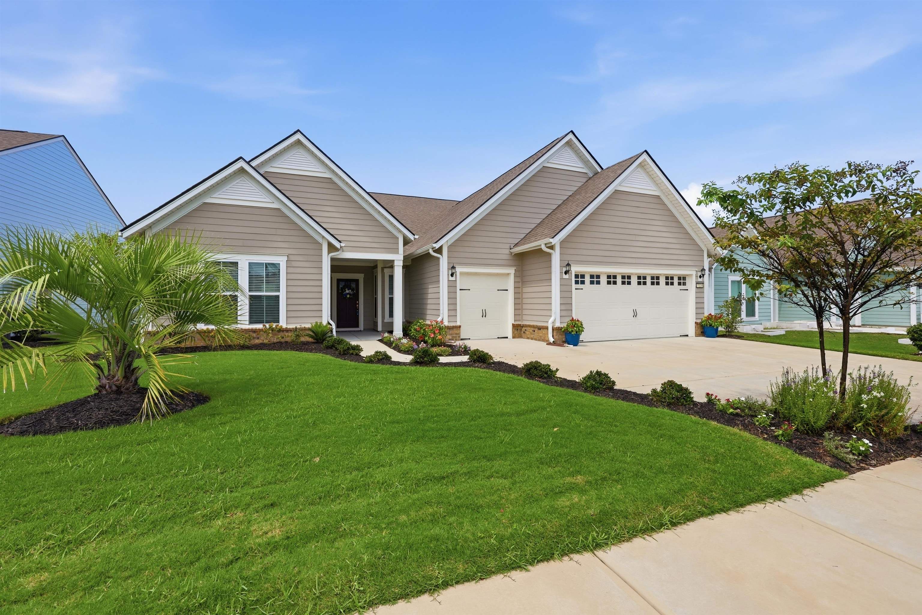 Photo 1 of Single family home for sale at 7221 Spoleto Dr, Myrtle Beach, SC 29572 | MLS# 2621271 | Listing updated on 2026-10-08