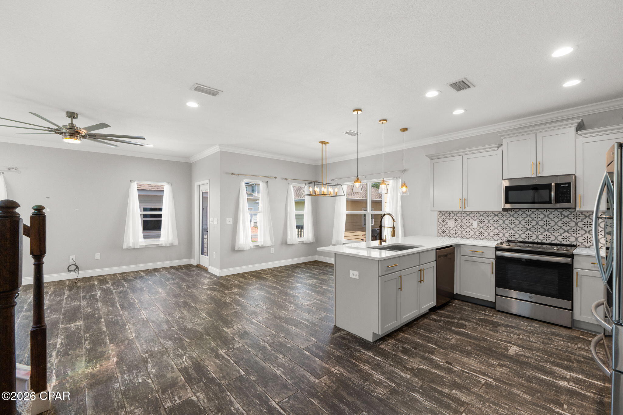 4721 Bigleaf Lane, Panama City Beach, FL 32408 thumbnail, photo 6 of 60