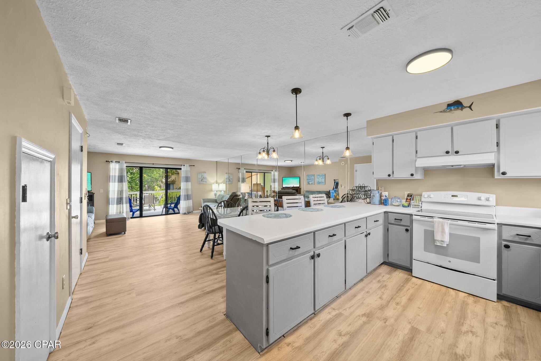 247 Saint Katherine Boulevard, Panama City Beach, FL 32407 thumbnail, photo 18 of 71