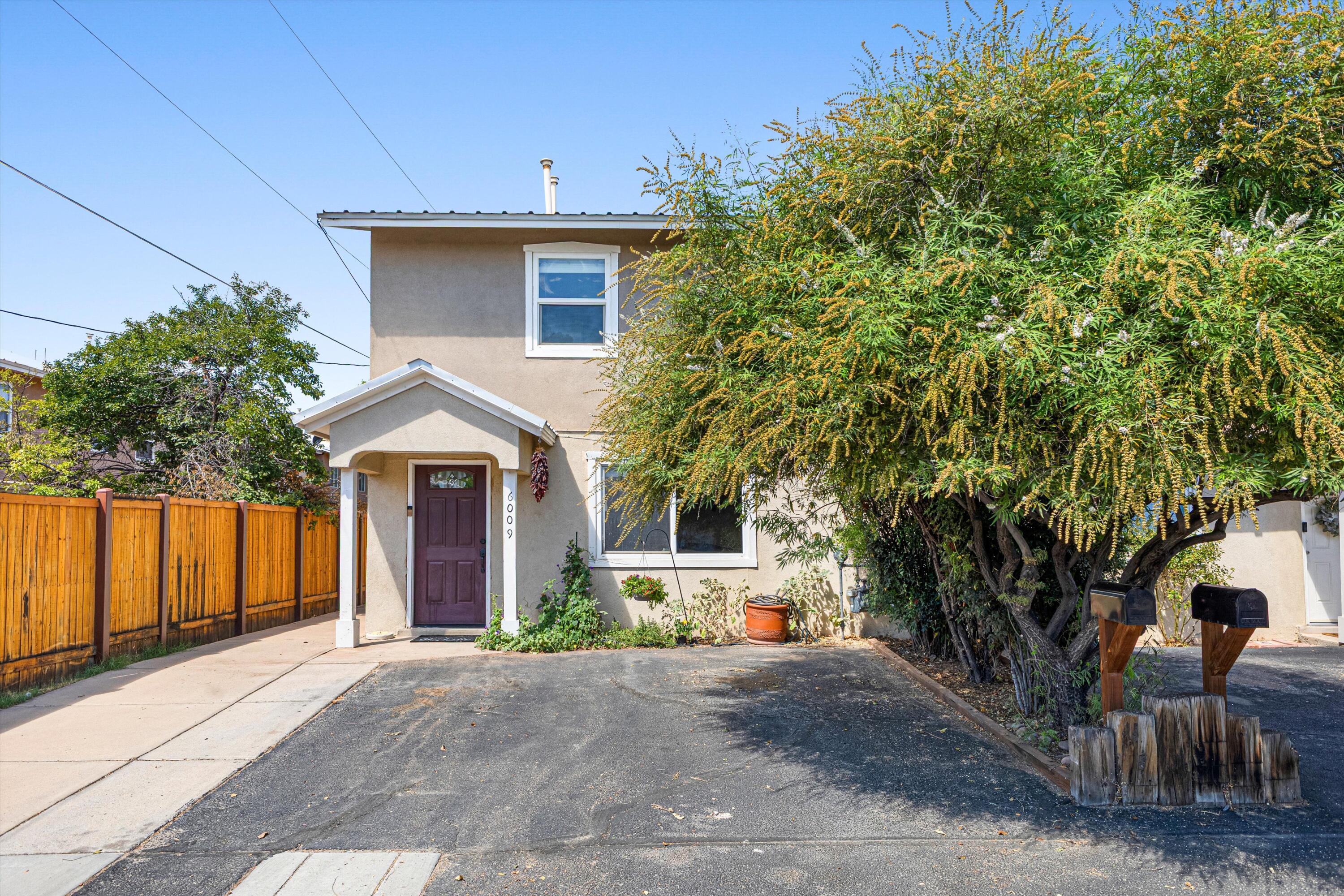 1st image of 6009 Calle Nueve Nw, Albuquerque, NM 87107 | MLS# 1110051