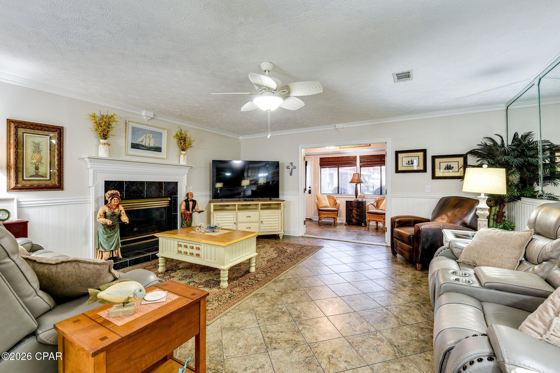157 Grande Island Boulevard, Panama City Beach, FL 32407 thumbnail, photo 7 of 26