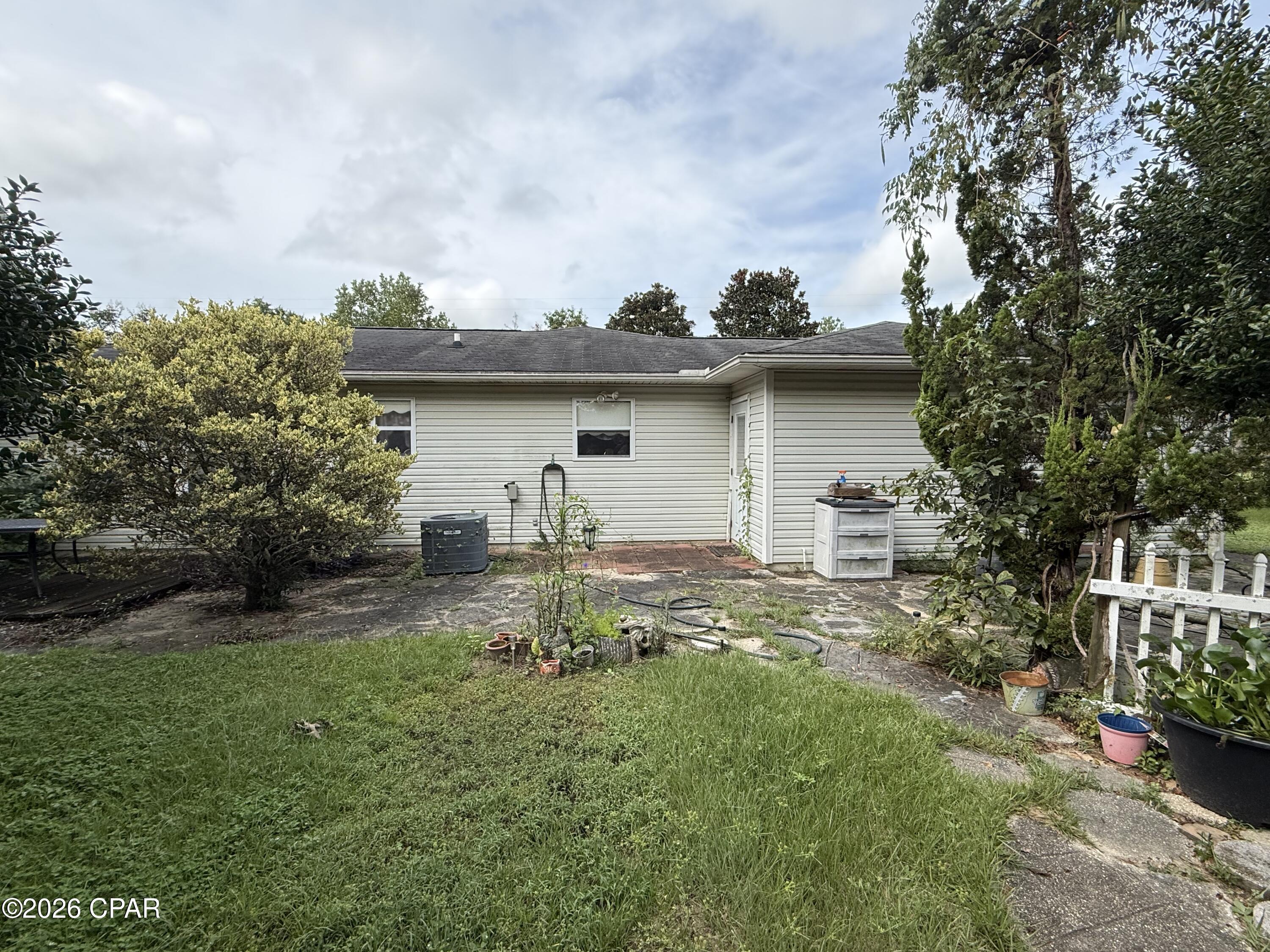 3rd image of 221 John White Rd, Defuniak Springs, FL 32435 | MLS# 794770