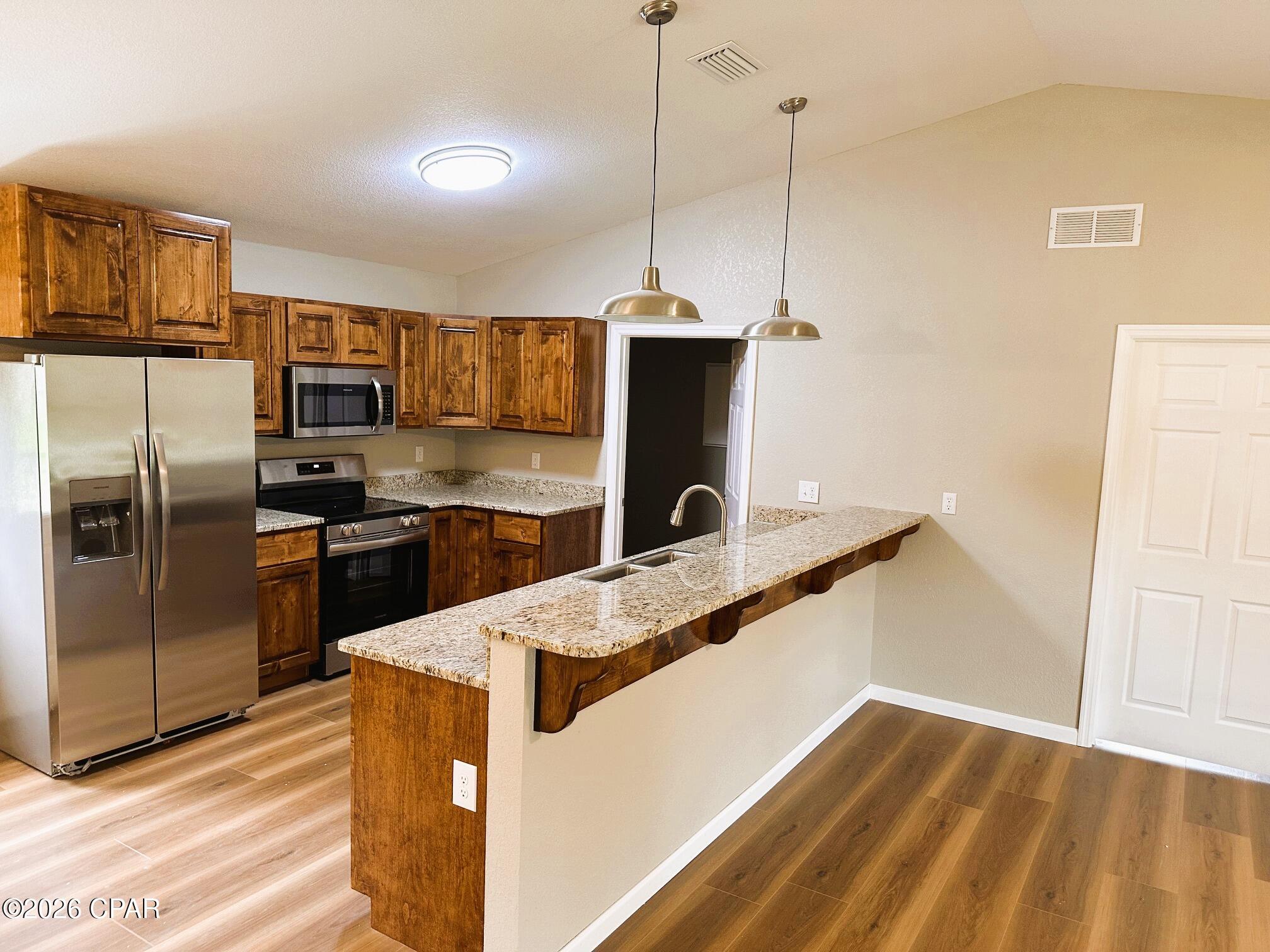4th image of 6675 Grande Oak Loop, Grand Ridge, FL 32442 | MLS# 794771