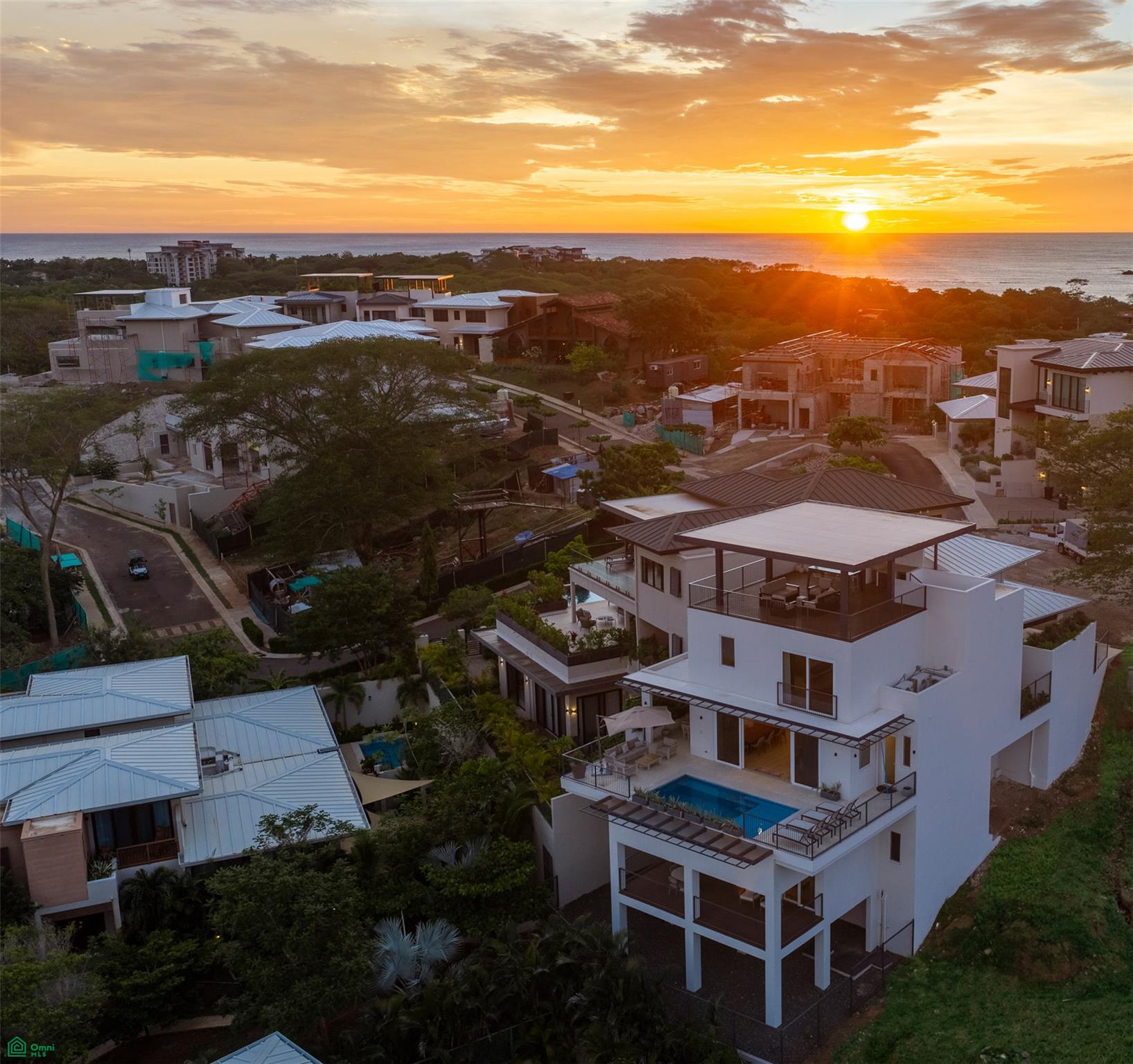 5 bed Single Family Homes For Sale in Tamarindo, Guanacaste - 1