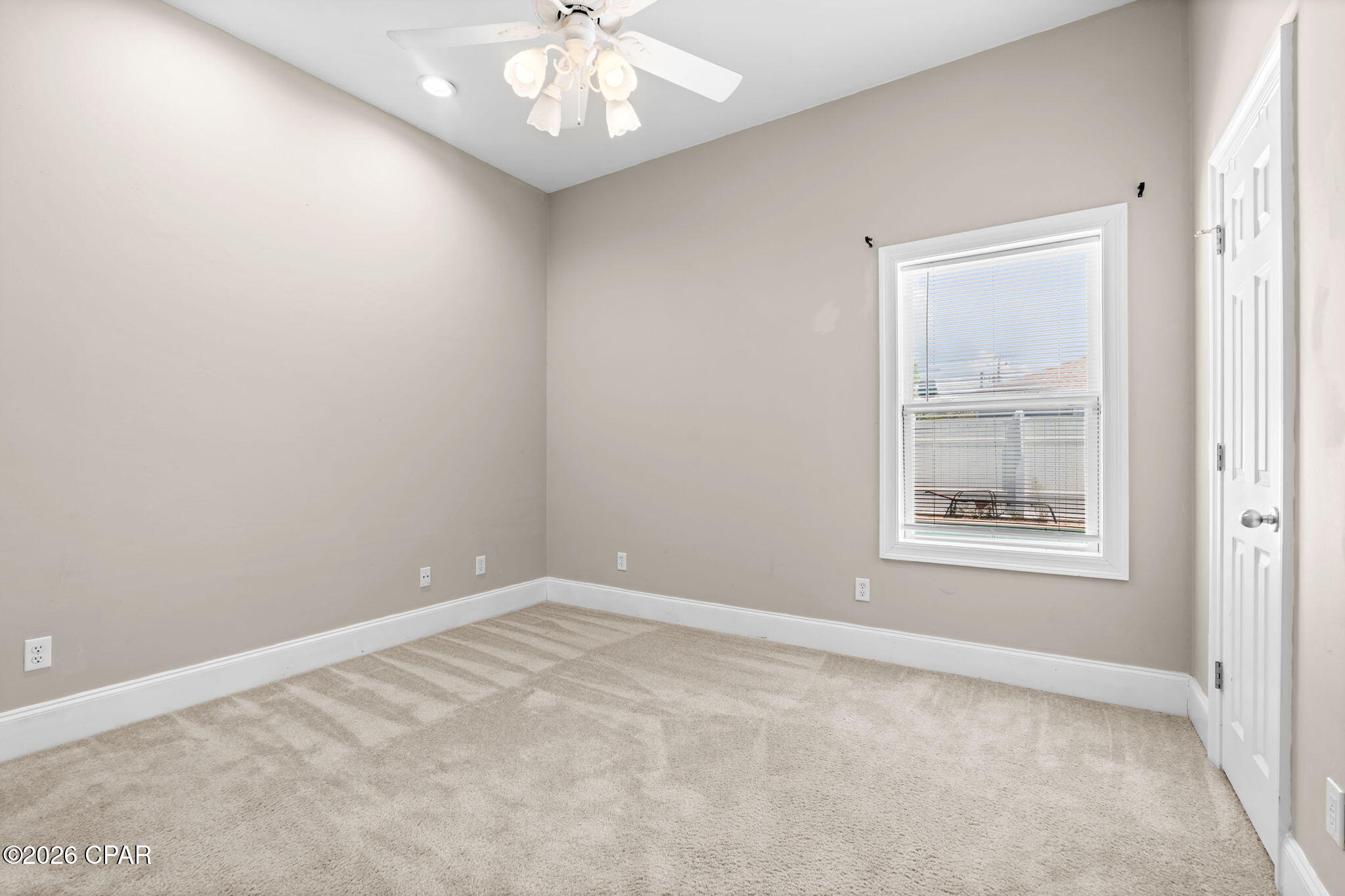 7412 Thomas Drive, Panama City Beach, FL 32408 thumbnail, photo 19 of 51