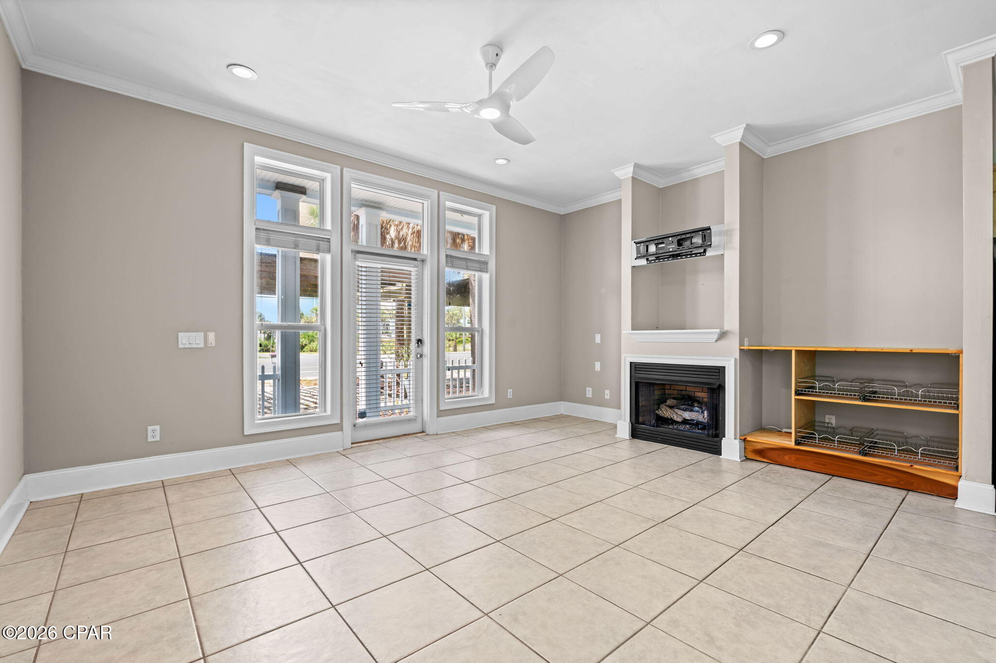 7412 Thomas Drive, Panama City Beach, FL 32408 thumbnail, photo 7 of 51