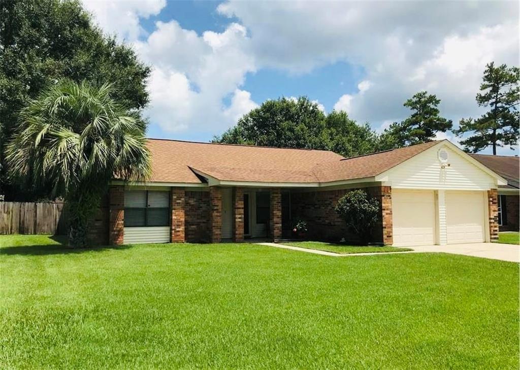 Photo 1 of Single family home for sale at 802 Lake Arthur Ct, Slidell, LA 70461 | MLS# 2574865 | Listing updated on 2026-10-09