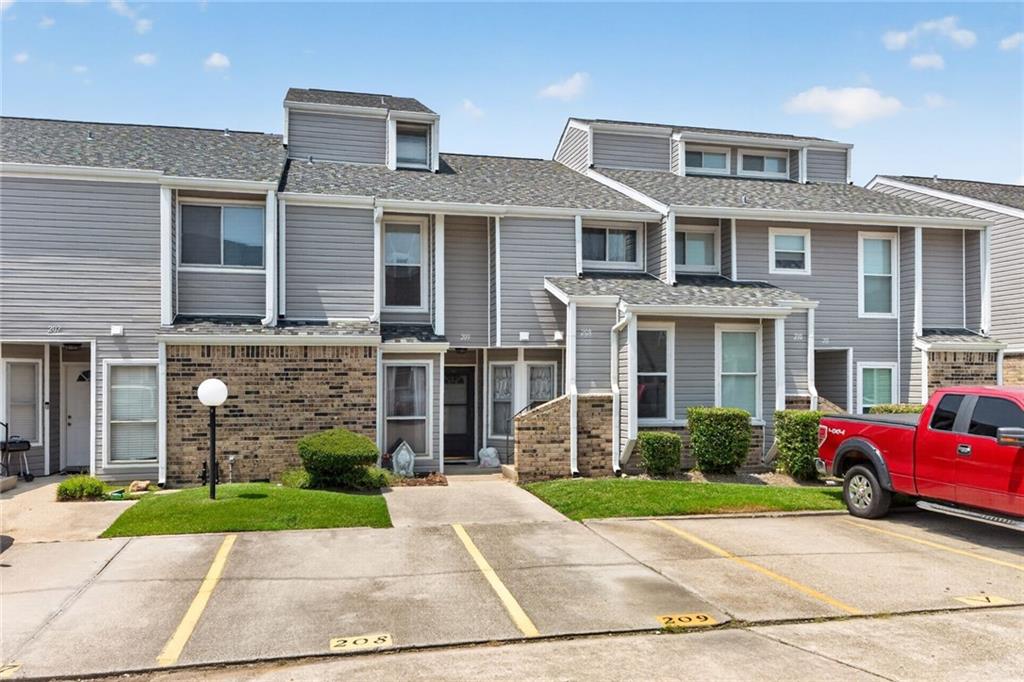 Photo 1 of Condo for sale at 208 Avant Garde Cir #208, Kenner, LA 70065 | MLS# 2574912 | Listing updated on 2026-10-11