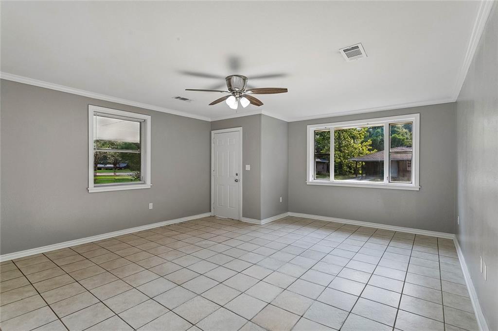 Photo 2 of Single family home for sale at 301 Maple St, Hammond, LA 70403 | MLS# 2574651 | Listing updated on 2026-10-14