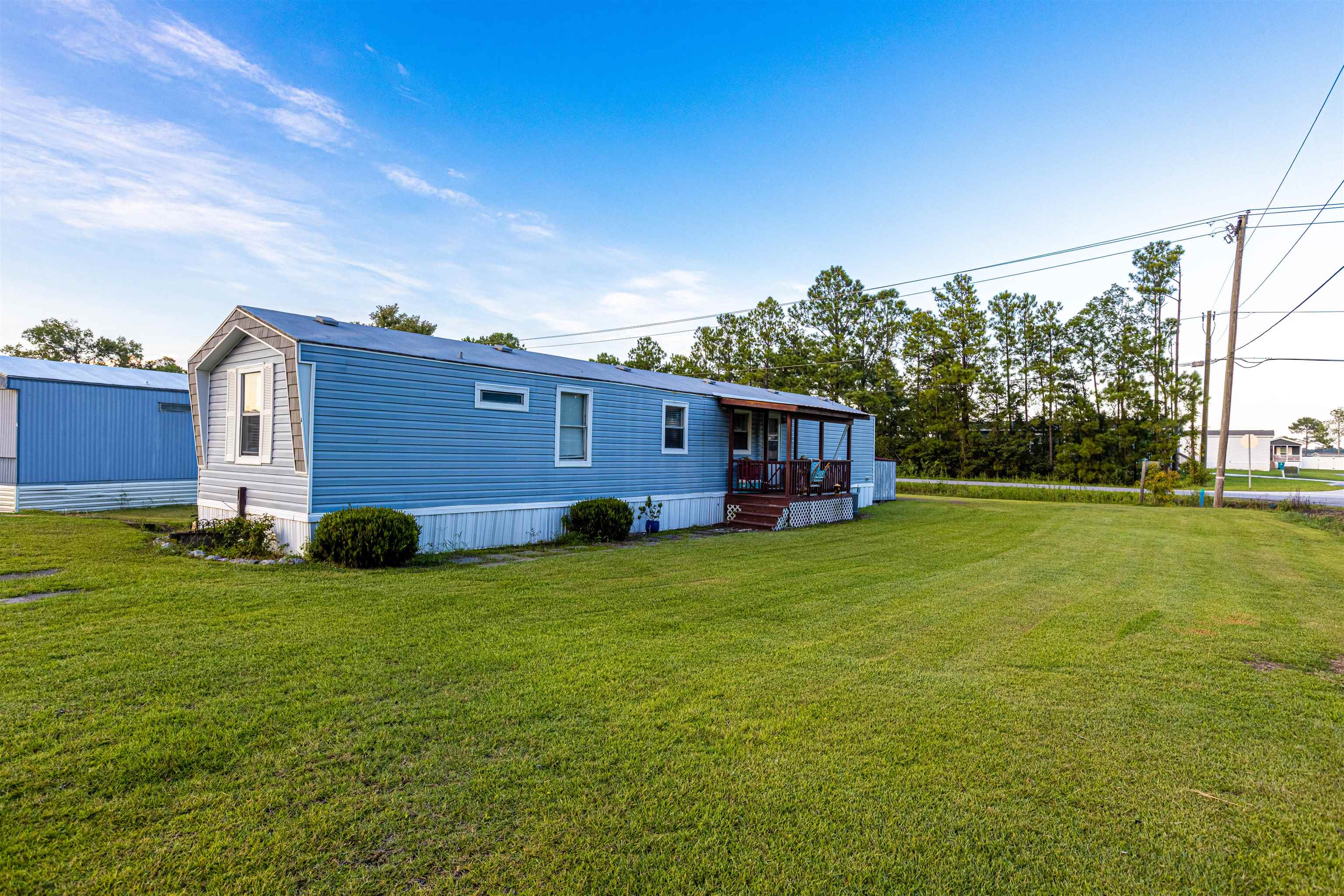 Photo 2 of Manufactured home for sale at 3102 Buckeye Ln, Myrtle Beach, SC 29577 | MLS# 2621566 | Listing updated on 2026-09-17
