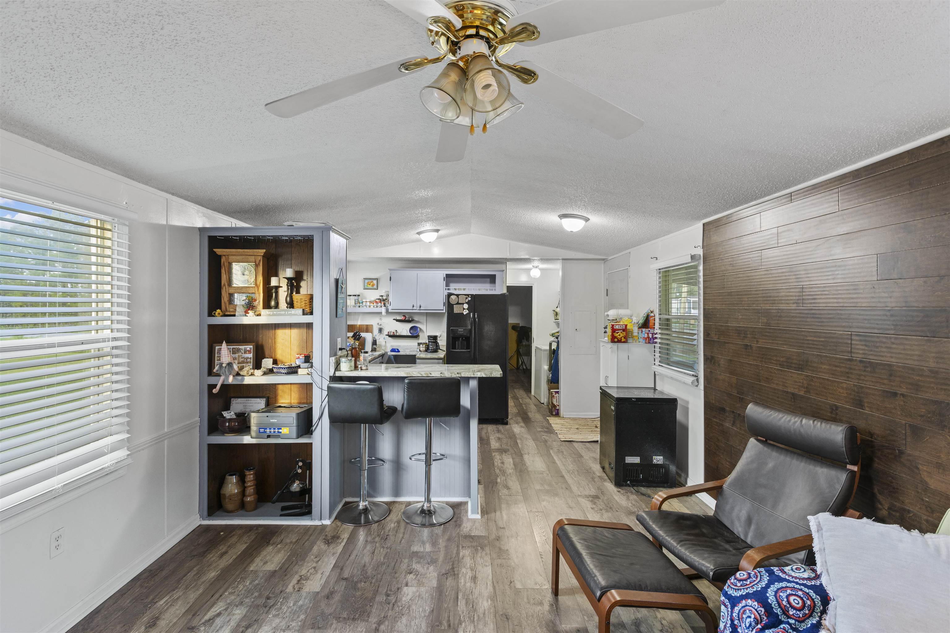 Photo 4 of Manufactured home for sale at 3102 Buckeye Ln, Myrtle Beach, SC 29577 | MLS# 2621566 | Listing updated on 2026-09-17