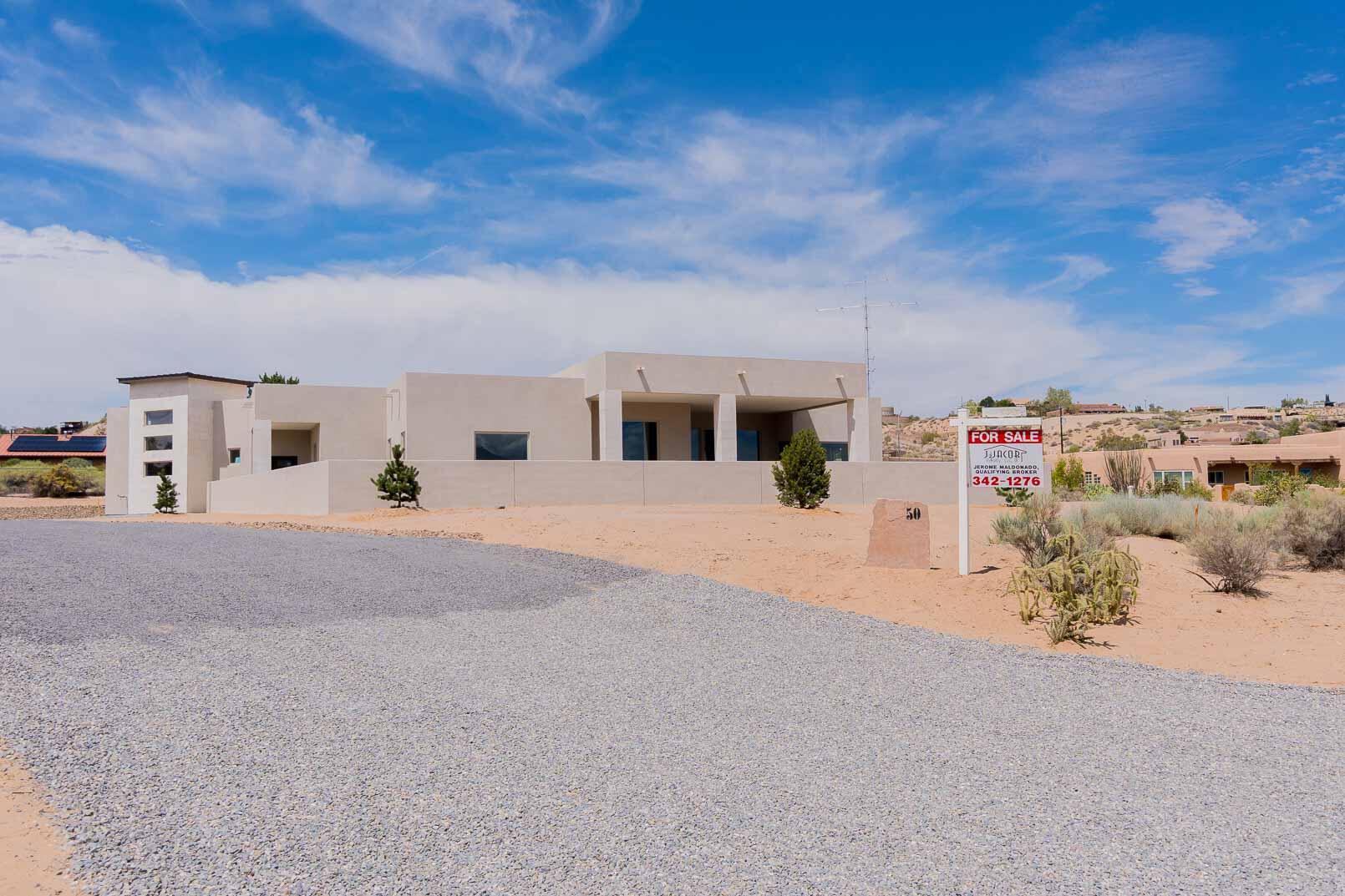 50 Calle Verde, Corrales NM 87048