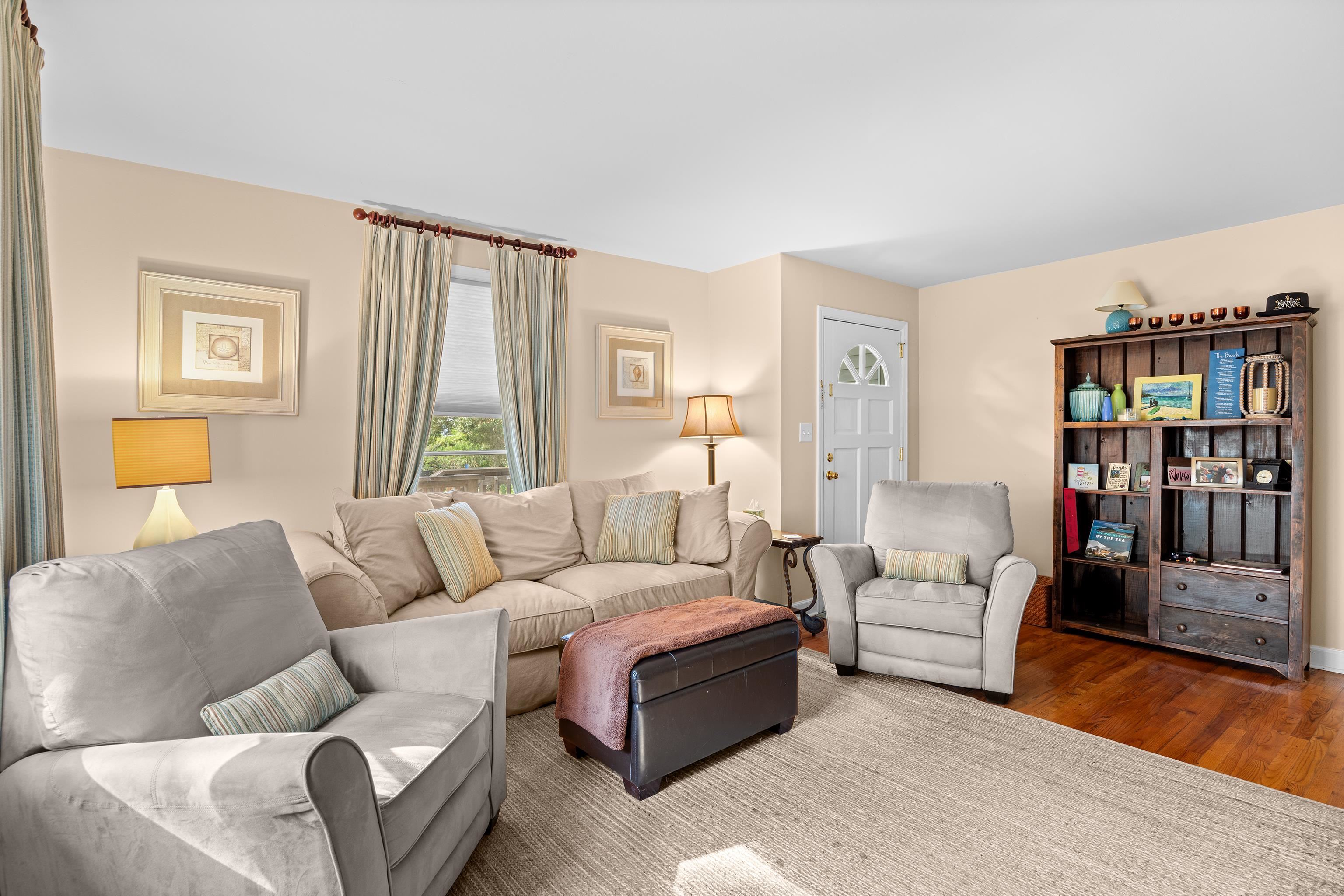 Photo 3 of Single family home for sale at 221 Windover Dr, Pawleys Island, SC 29585 | MLS# 2621628 | Listing updated on 2026-09-05