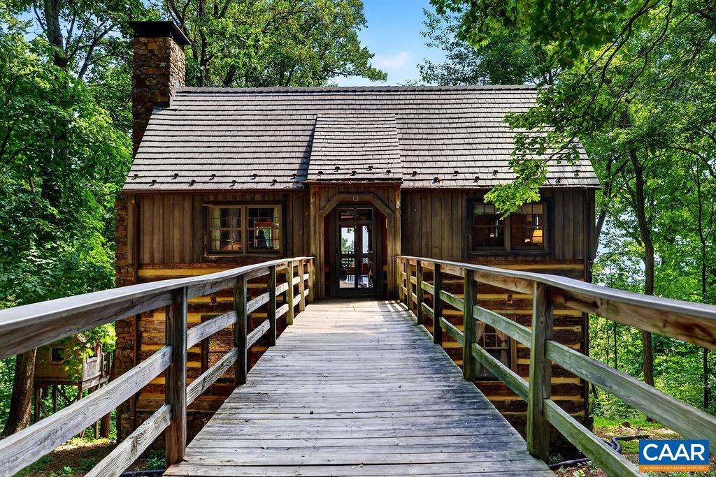 83 FORTUNES RIDGE DR, Wintergreen, VA 22967