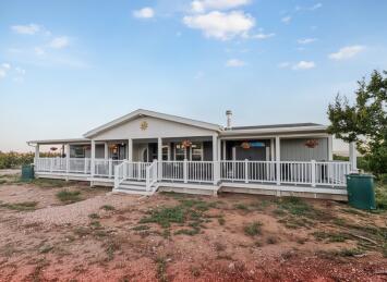 Photo 2 of Sale Pending at 23 Calle La Amistad, Mountainair, NM 87036 | MLS# 1110194 | Listing updated on 2026-09-03