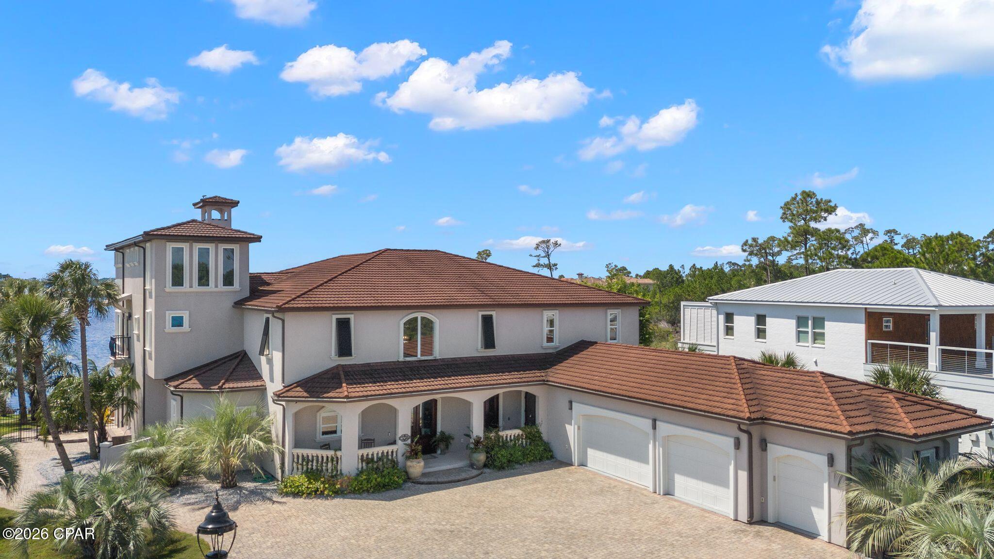 Photo 1 of Single family home for sale at 550 Wahoo Rd, Panama City, FL 32408 | MLS# 794863 | Listing updated on 2026-09-02