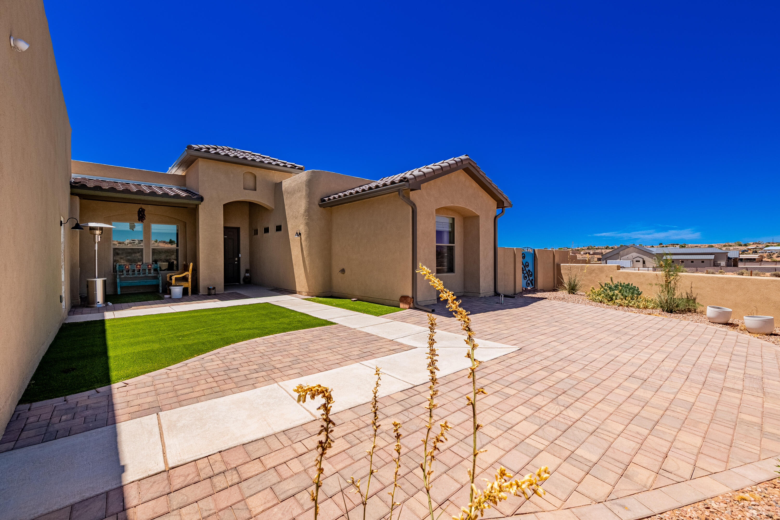 Photo 3 of Single family home for sale at 5900 Lilac Pl Ne, Rio Rancho, NM 87144 | MLS# 1110233 | Listing updated on 2026-09-18