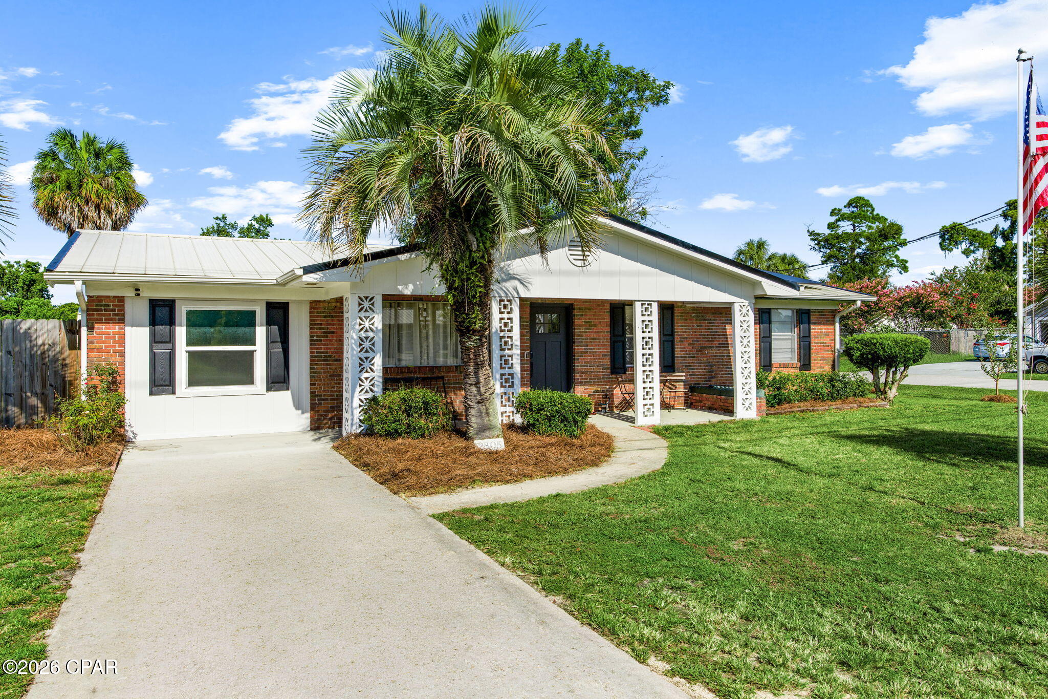 2805 Airport Road, Panama City, FL 32405