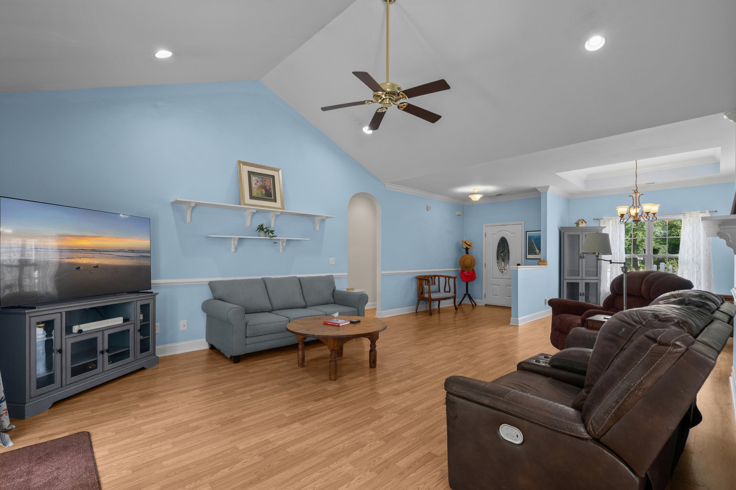 305 Brace Dr. 