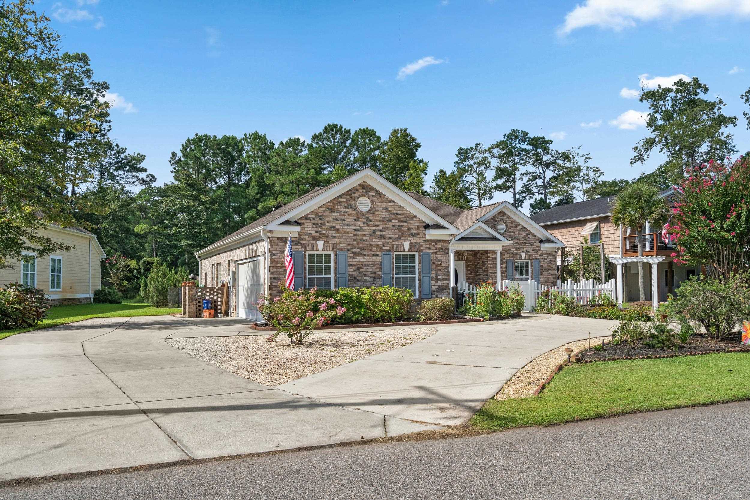 Photo 2 of Single family home for sale at 305 Brace Dr, Pawleys Island, SC 29585 | MLS# 2621737 | Listing updated on 2026-09-04