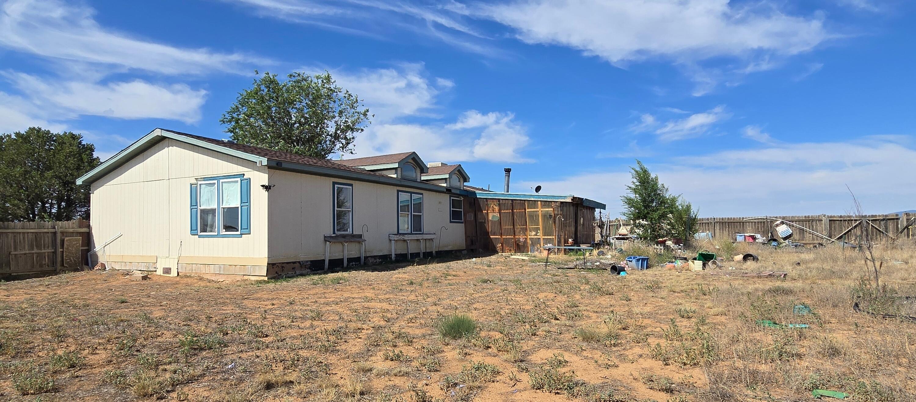 Photo 5 of Manufactured home for sale at 6 Sandia St, Moriarty, NM 87035 | MLS# 1110266 | Listing updated on 2026-09-04