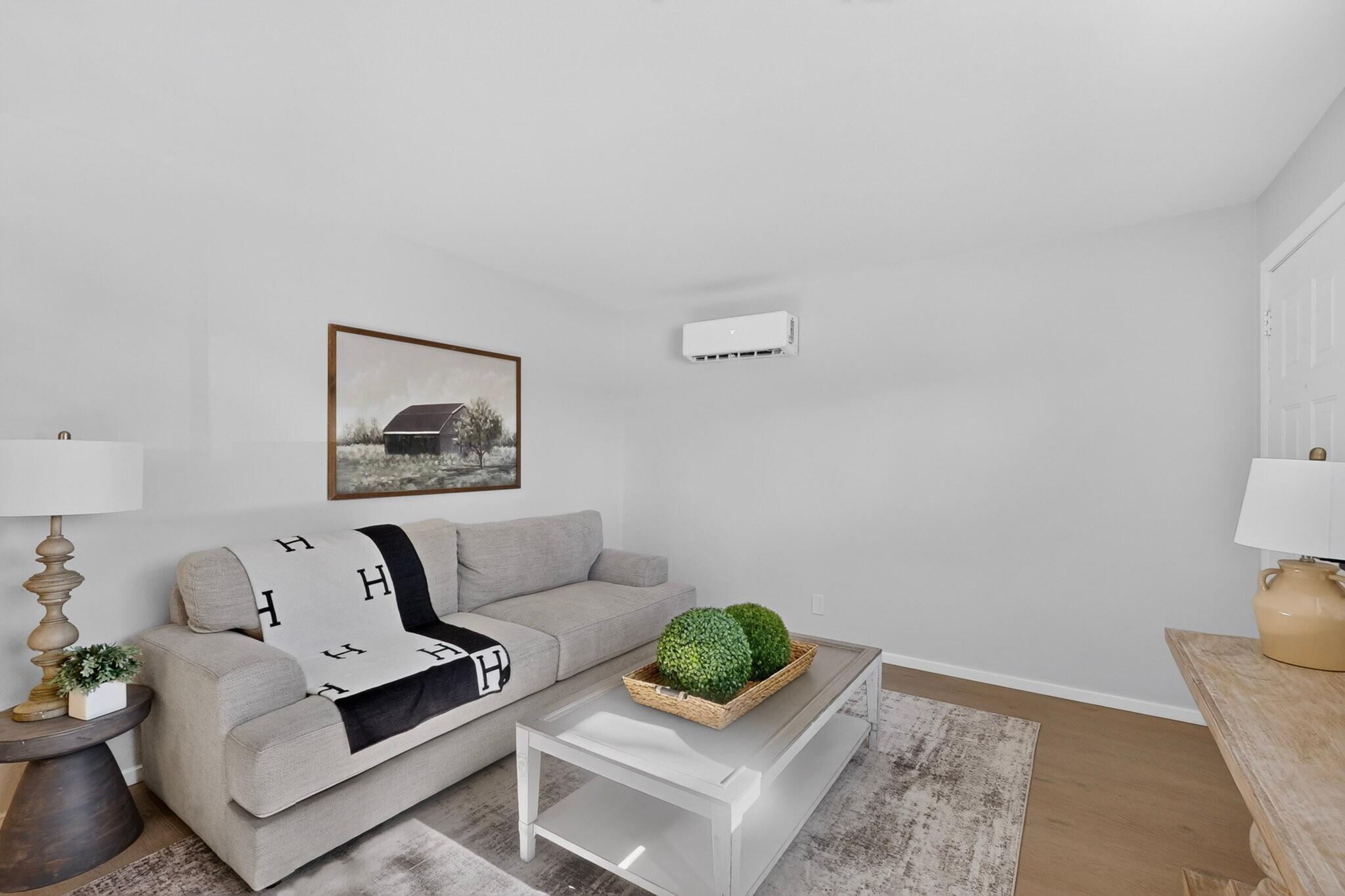 Photo 3 of Single family home for sale at 412 65th Street Sw, Albuquerque, NM 87121 | MLS# 1110293 | Listing updated on 2026-09-18