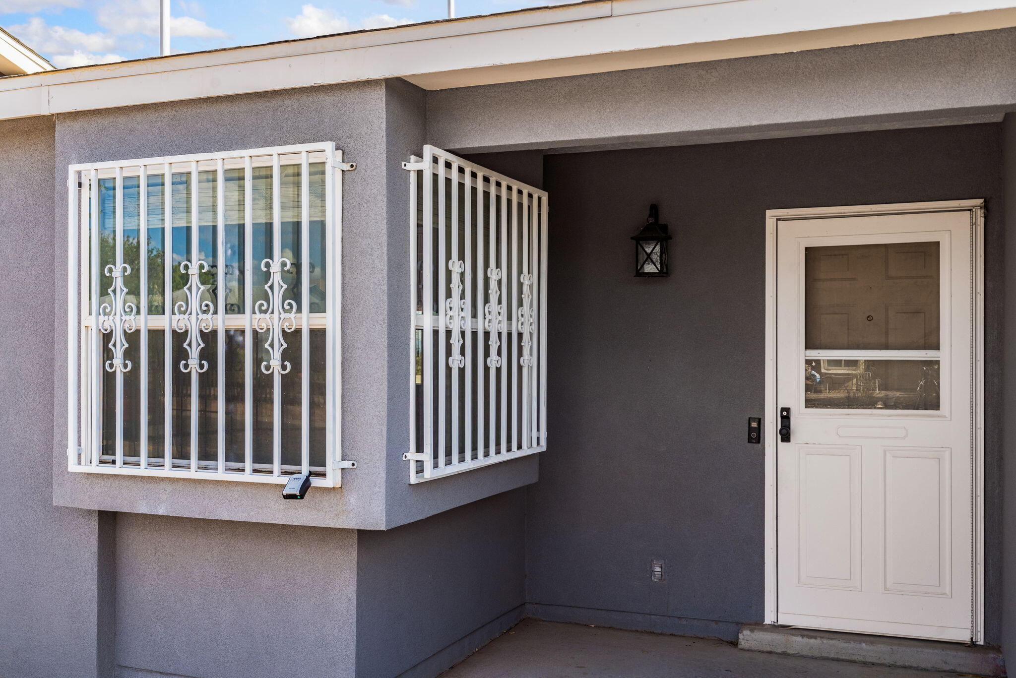 Photo 3 of Sale Pending at 4538 Zirconia Dr NE, Rio Rancho, NM 87124 | MLS# 1110292 | Listing updated on 2026-09-17