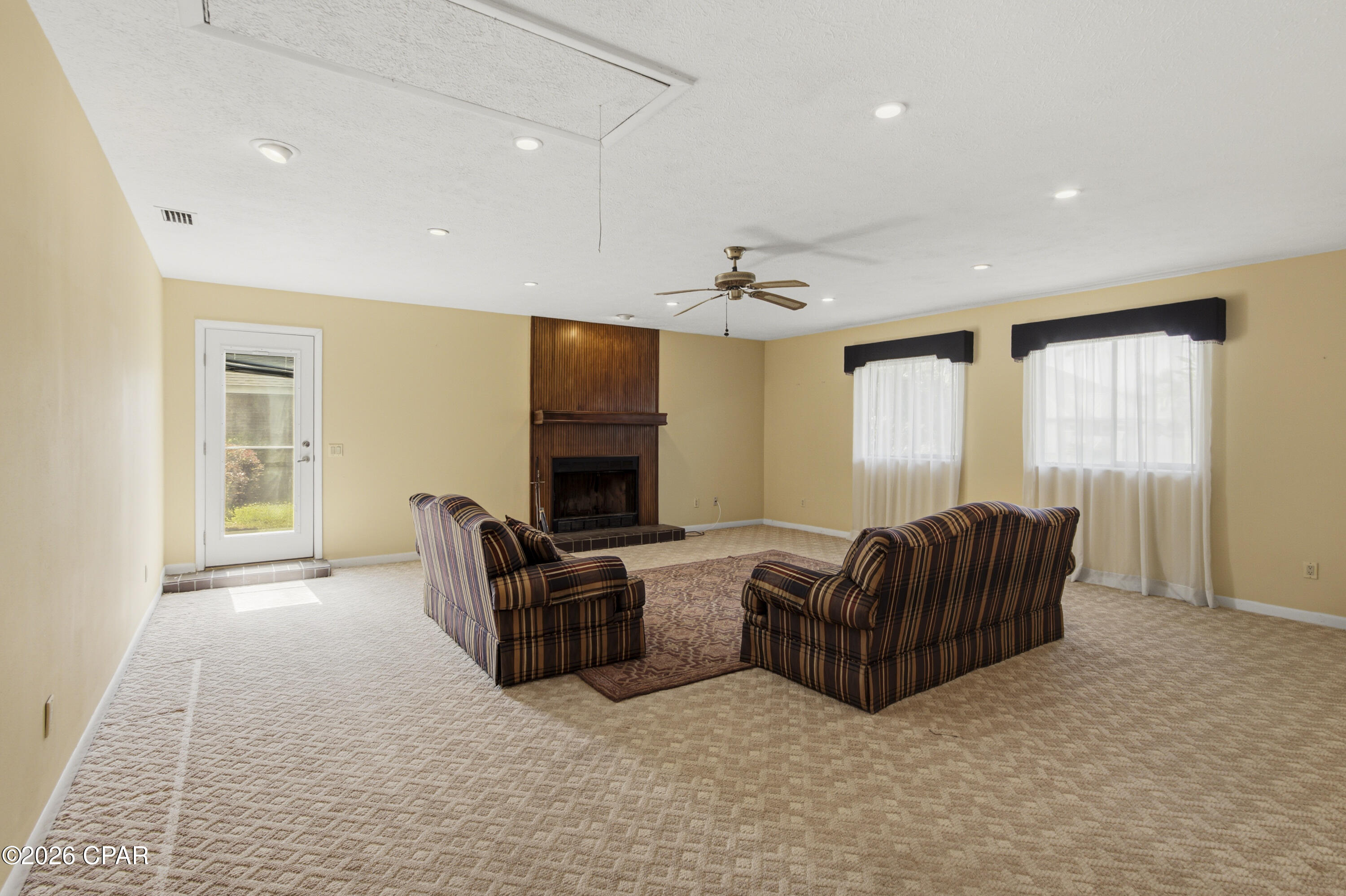 1719 Wahoo Circle, Panama City Beach, FL 32408 thumbnail, photo 4 of 69