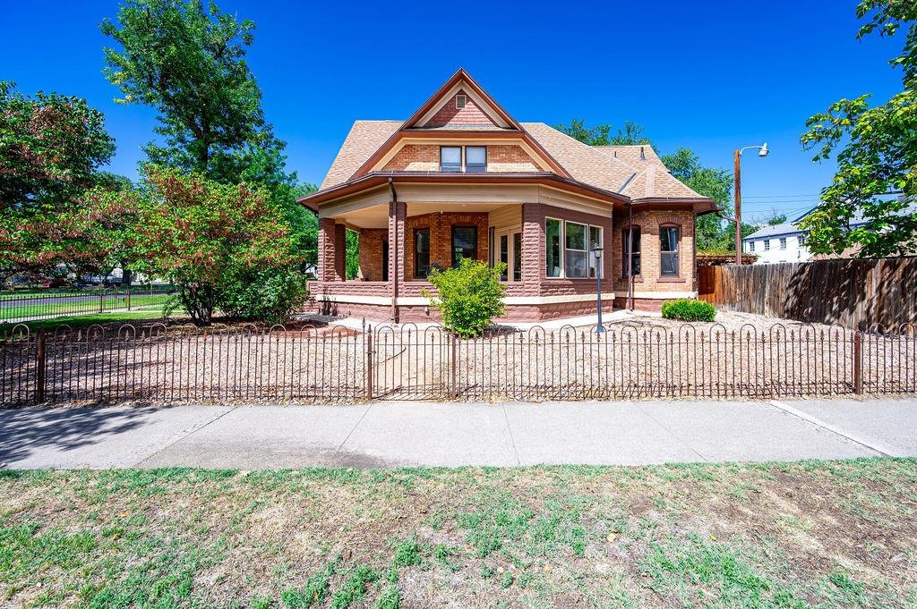 706 N 7th Street