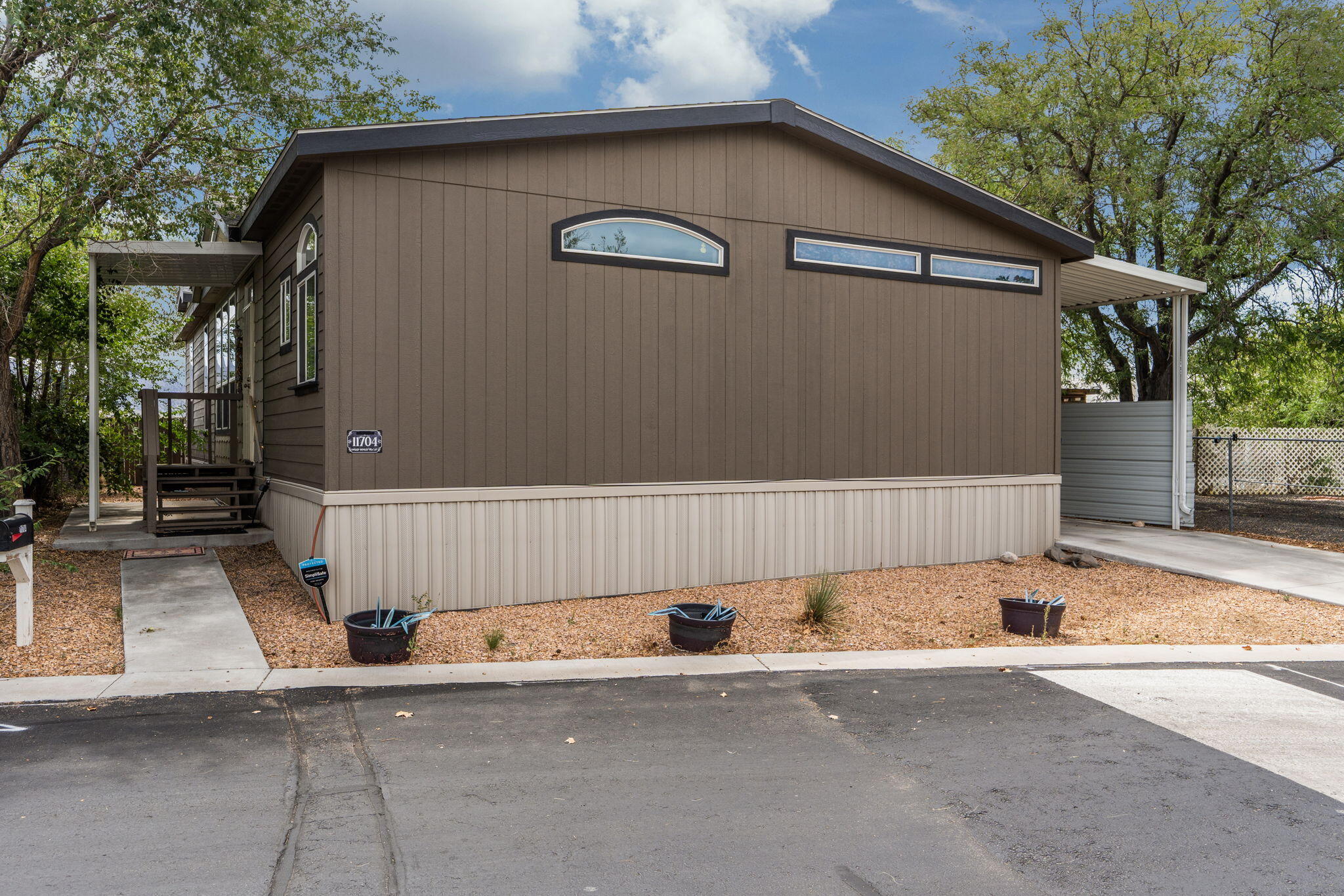 Manufactured home for sale at 11704 Wild Horse Trl SE, Albuquerque, NM 87123 | MLS# 1110338