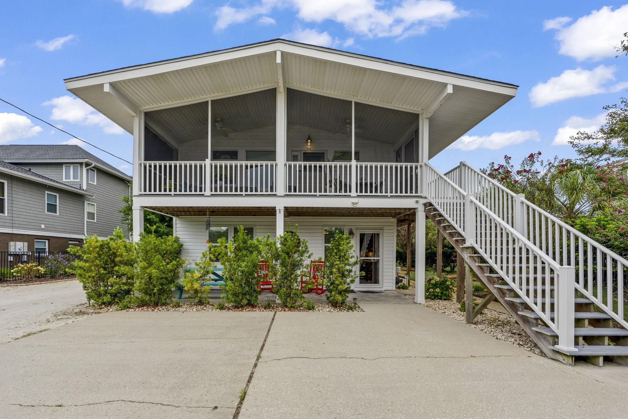 Photo 1 of Single family home for sale at 709 Parker Dr, Pawleys Island, SC 29585 | MLS# 2621928 | Listing updated on 2026-09-04