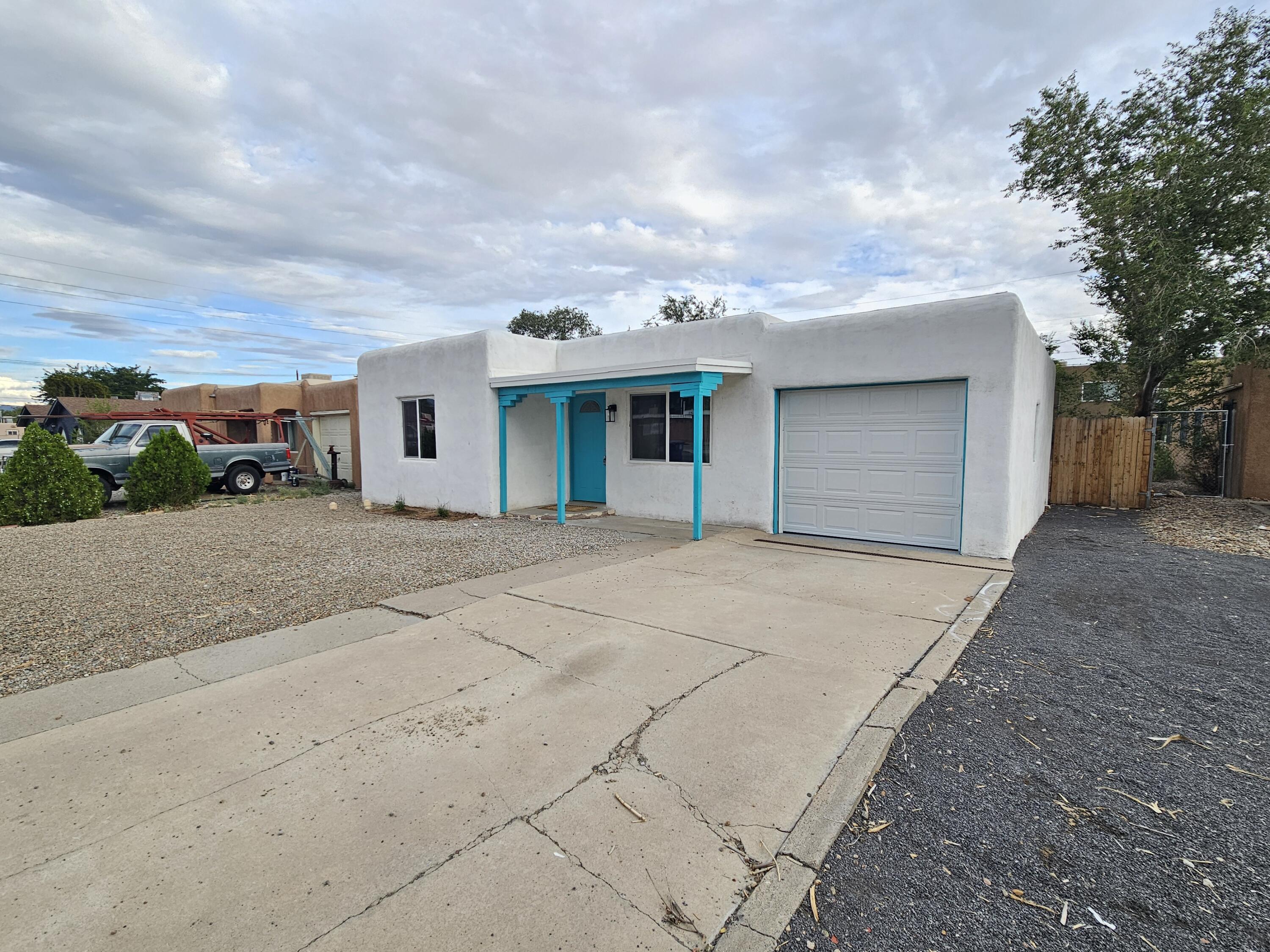 Photo 2 of Single family home for sale at 3428 Ross Ave Se, Albuquerque, NM 87106 | MLS# 1110404 | Listing updated on 2026-09-17