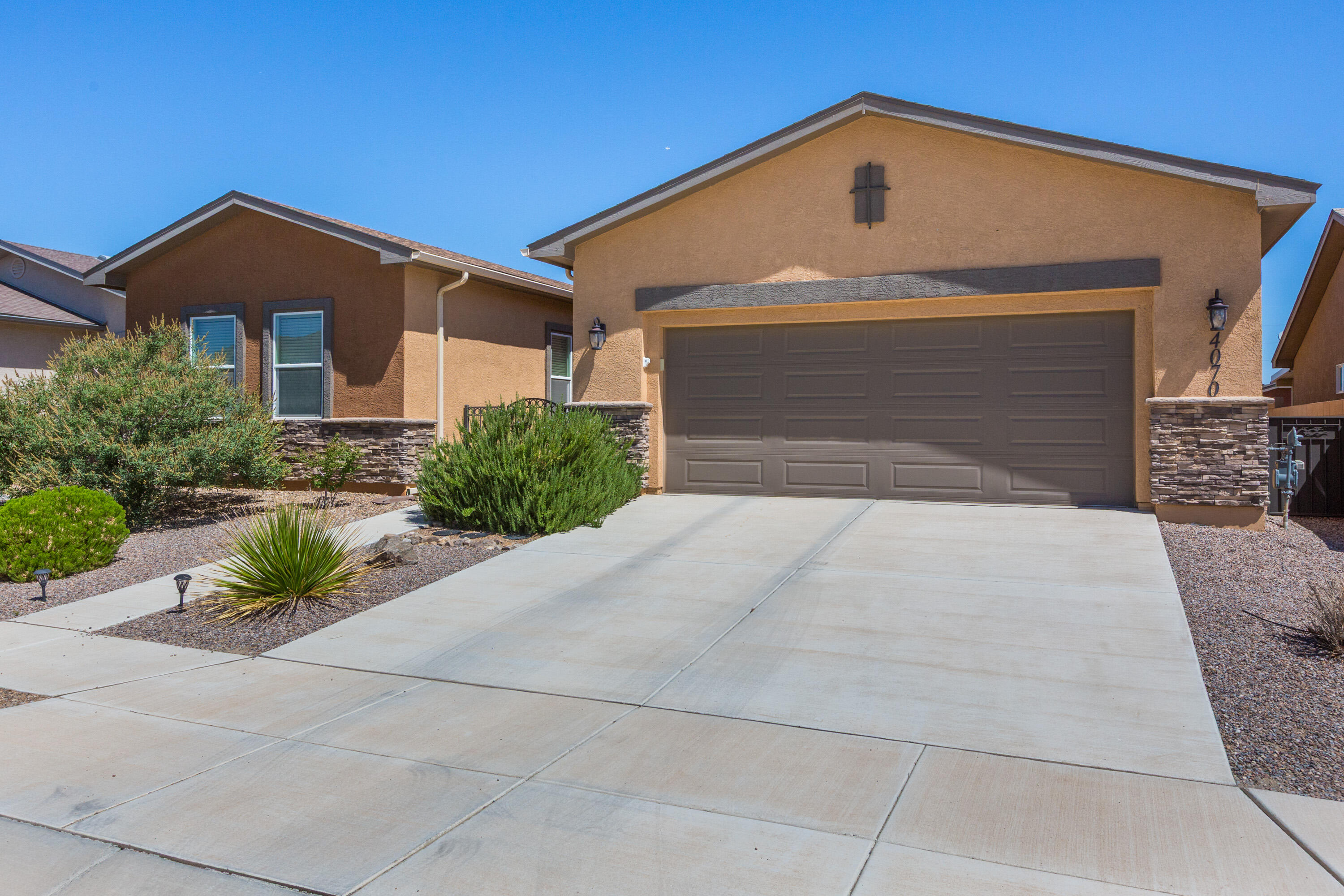 Photo 3 of Single family home for sale at 4070 Mora River Ave SW, Los Lunas, NM 87031 | MLS# 1110408 | Listing updated on 2026-09-17