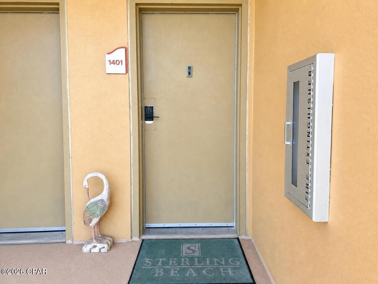 Listing Photo 4 - Condo for sale in building located at 6627 Thomas Dr, Panama City Beach, FL 32408 - Unit #1401