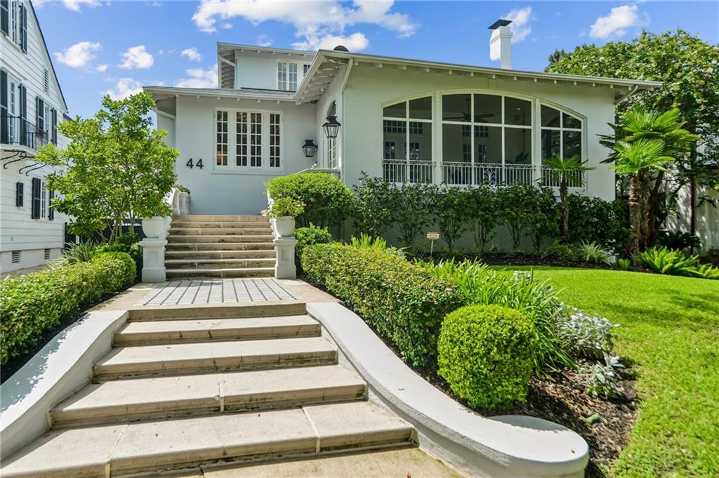 Photo 2 of Mansion for sale at 44 Audubon Blvd, New Orleans, LA 70118 | MLS# 2575432 | Listing updated on 2026-09-04