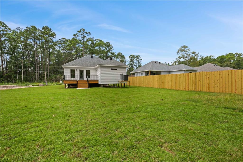Photo 18 of Single family home for sale at 61052 N Mill Rd, Lacombe, LA 70445 | MLS# 2575761 | Listing updated on 2026-09-04