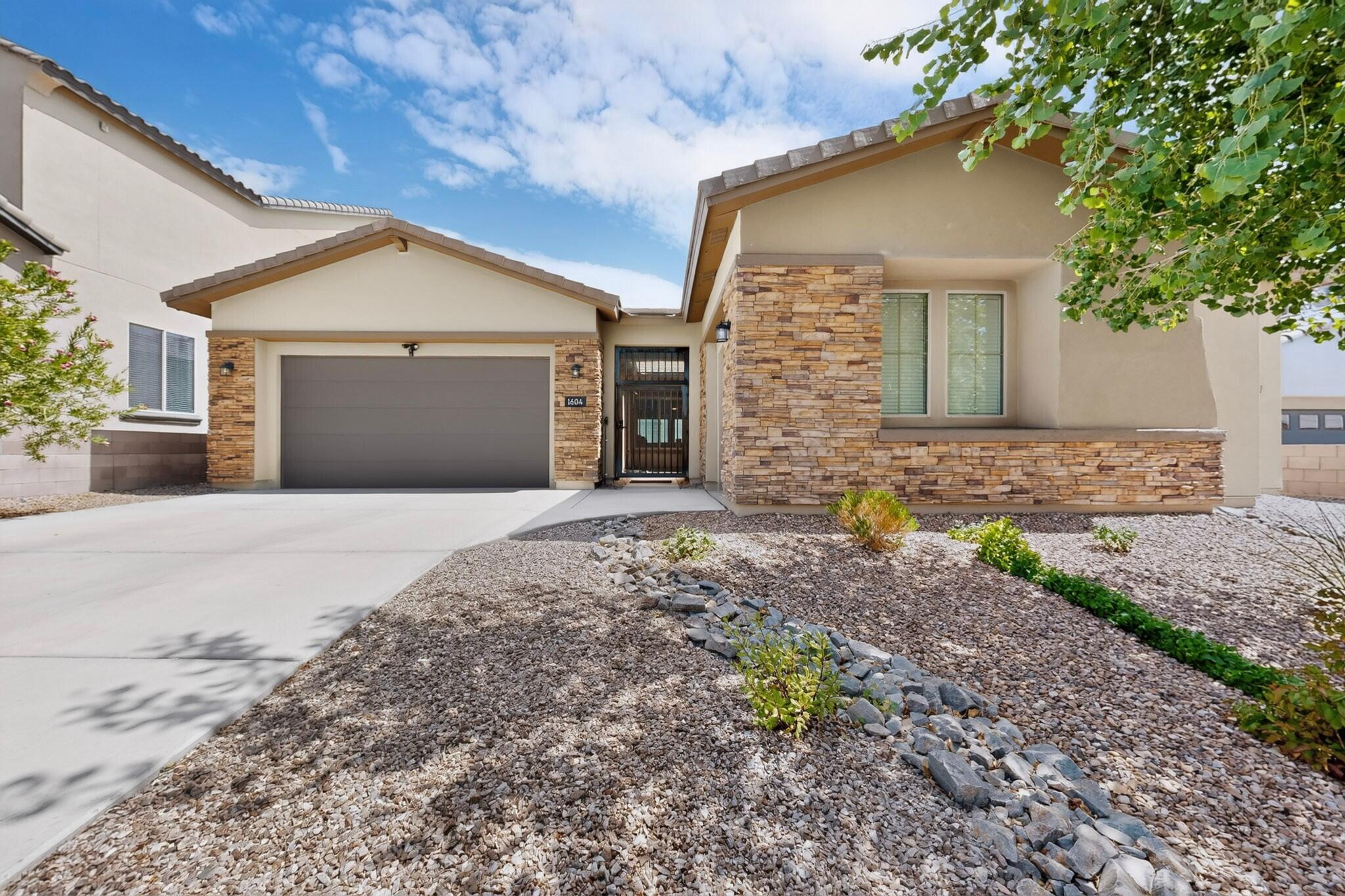 Photo 2 of Single family home for sale at 1604 Deer Valley Trl Nw, Albuquerque, NM 87120 | MLS# 1110425 | Listing updated on 2026-09-14