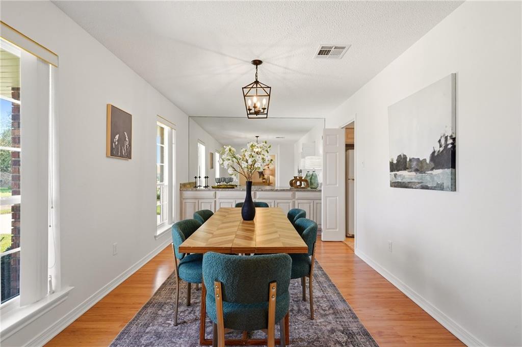 Photo 4 of Single family home for sale at 7 Caddo Ct, Kenner, LA 70065 | MLS# 2574992 | Listing updated on 2026-09-12