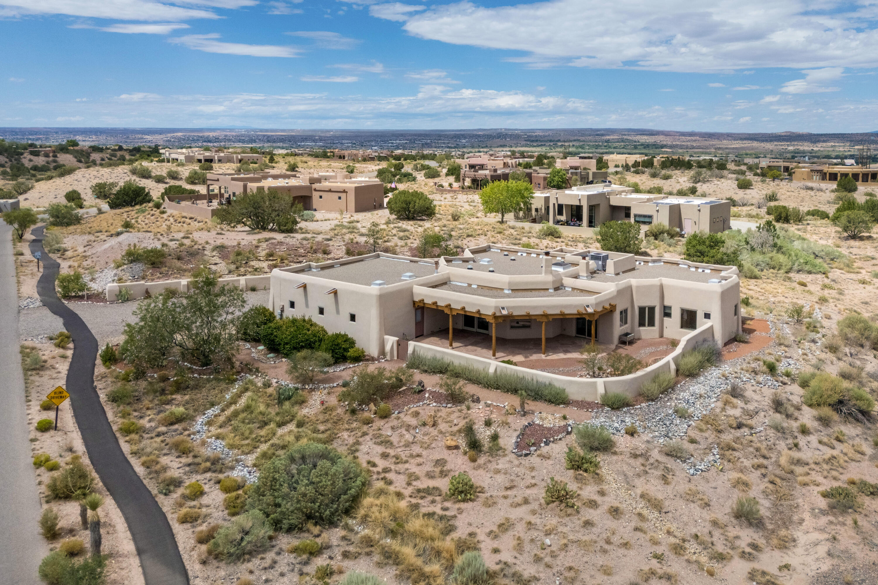 Photo 4 of Single family home for sale at 32 Petroglyph Trl, Placitas, NM 87043 | MLS# 1110456 | Listing updated on 2026-09-11