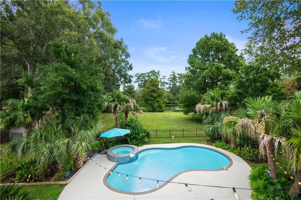 Photo 3 of Sale Pending at 3040 Walden Pl, Mandeville, LA 70448 | MLS# 2571461 | Listing updated on 2026-10-08