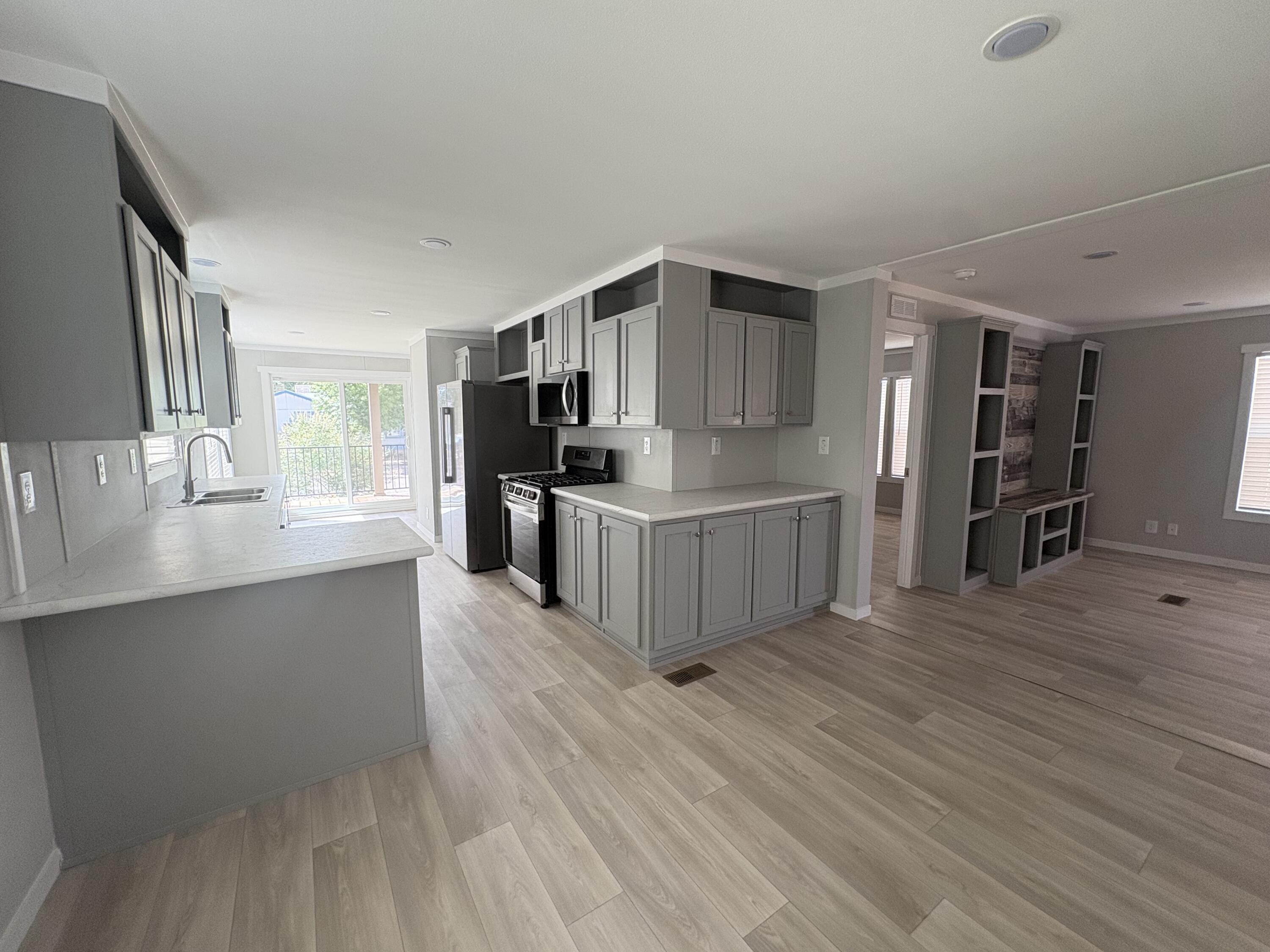 Photo 3 of Manufactured home for sale at 1212 Las Rosas Dr Se, Los Lunas, NM 87031 | MLS# 1110484 | Listing updated on 2026-10-21