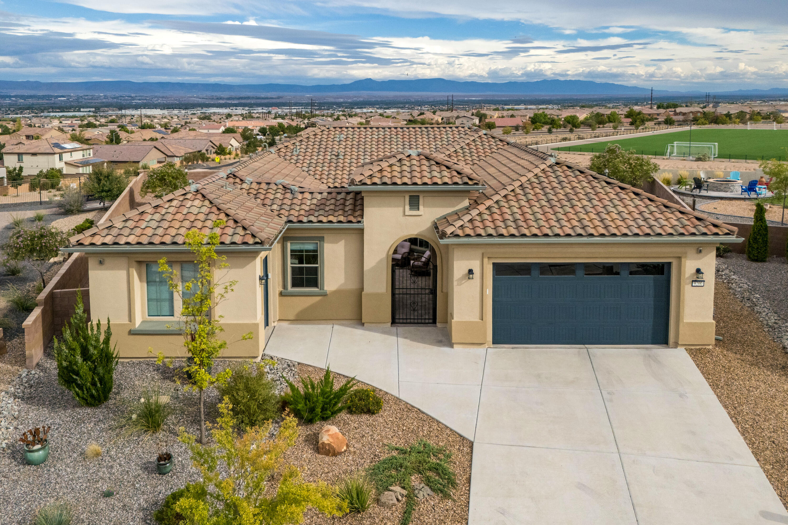 9200 Cougar Creek Lane, Albuquerque NM 87120
