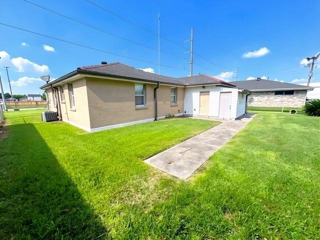 Photo 3 of Sale Pending at 204 W Prosper St, Chalmette, LA 70043 | MLS# 2575495 | Listing updated on 2026-10-09