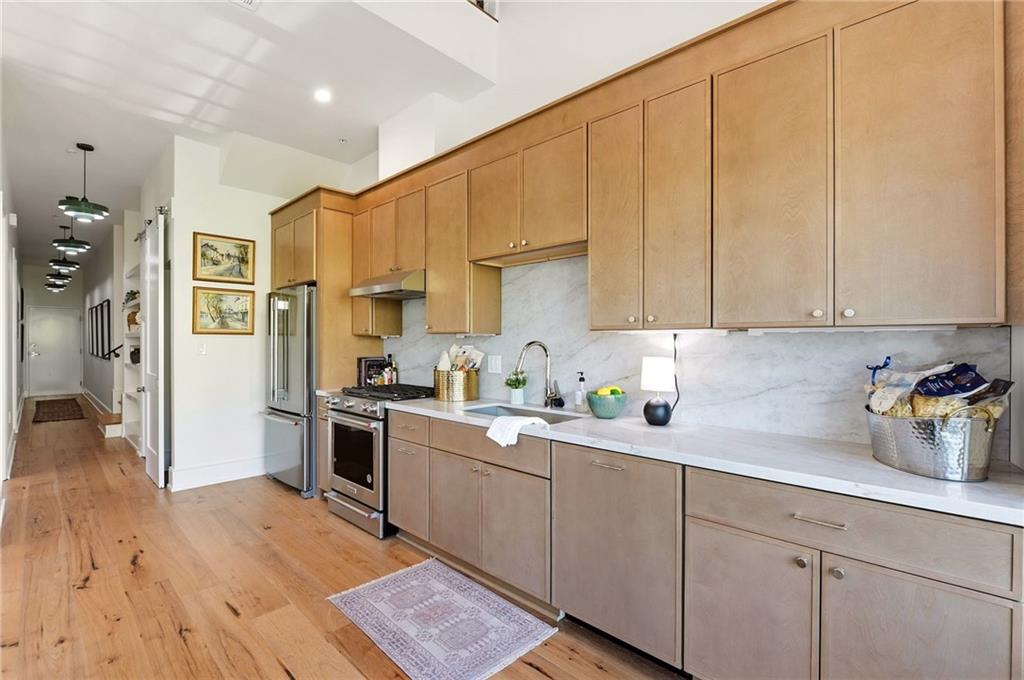 Photo 3 of Condo for sale at 1825 Sophie Wright Pl #1825, New Orleans, LA 70130 | MLS# 2575771 | Listing updated on 2026-09-15
