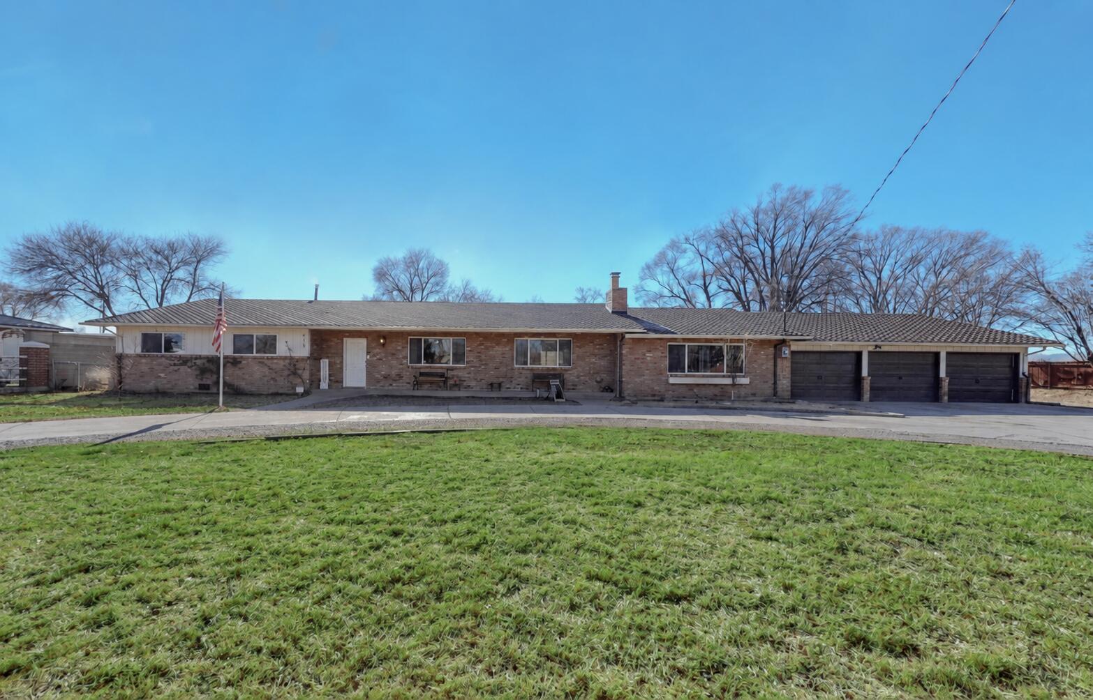 Photo 1 of Sale Pending at 975 N Bosque Loop, Bosque Farms, NM 87068 | MLS# 1110610 | Listing updated on 2026-10-09