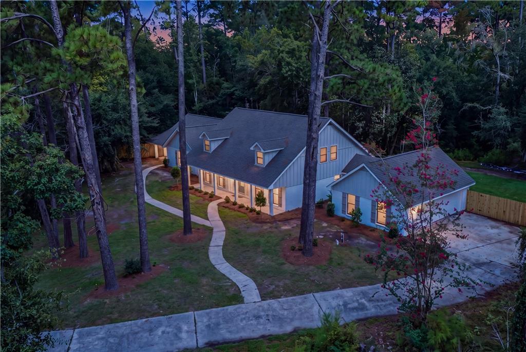 Photo 2 of Single family home for sale at 108 Rue De Bourbon St, Slidell, LA 70461 | MLS# 2576032 | Listing updated on 2026-09-10