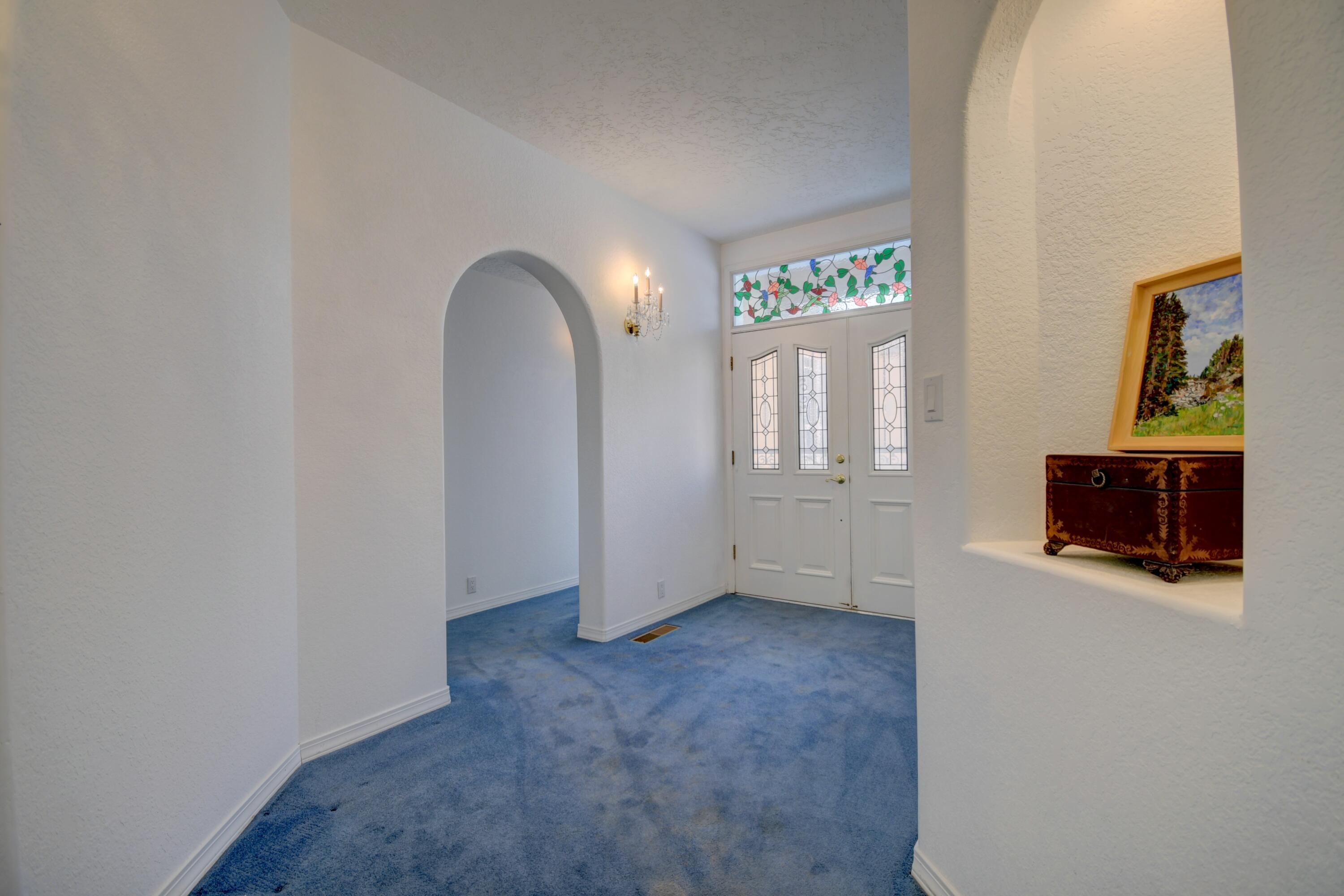 Photo 3 of Single family home for sale at 5512 Avenida Cuesta Ne, Albuquerque, NM 87111 | MLS# 1110687 | Listing updated on 2026-10-09