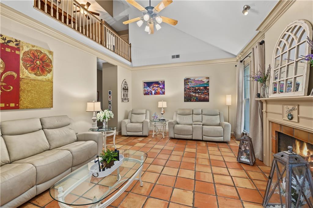 Photo 3 of Single family home for sale at 205 Branch Ln, Mandeville, LA 70448 | MLS# 2575695 | Listing updated on 2026-10-10