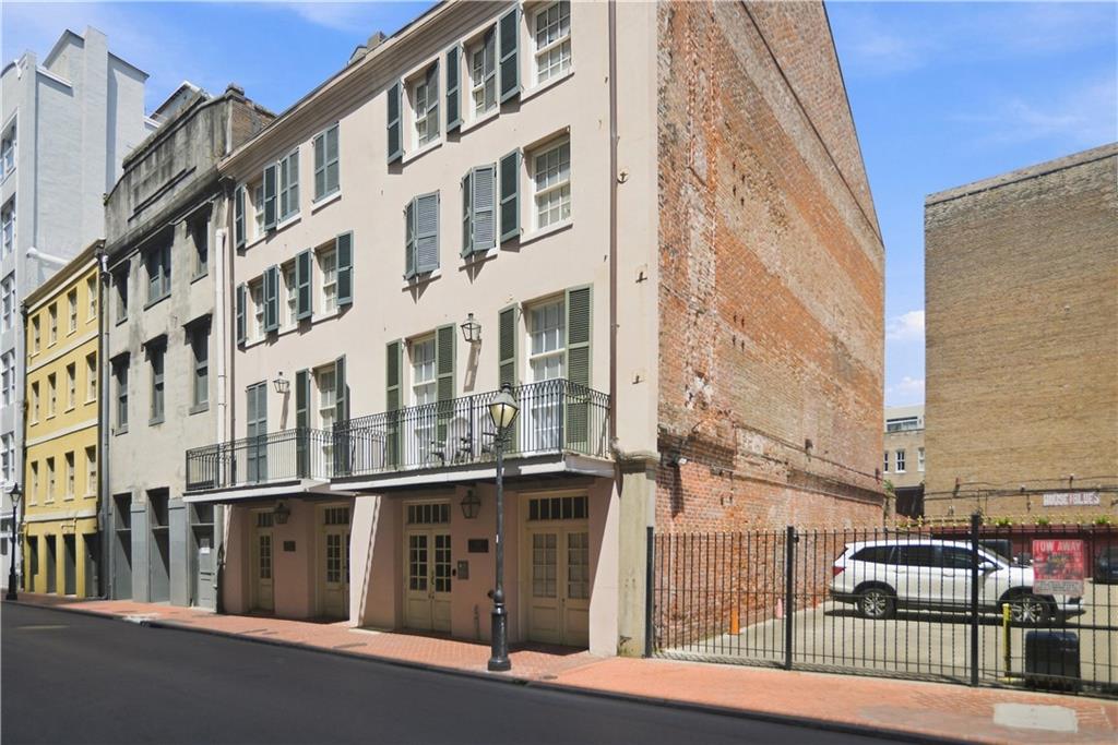 Condo for sale at 519 Iberville St #3, New Orleans, LA 70130 | MLS# 2576357